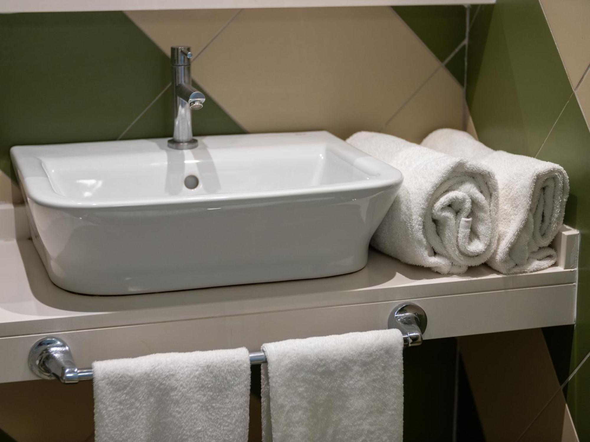 Apartamentos Sunway Amapola Sitges Exterior photo