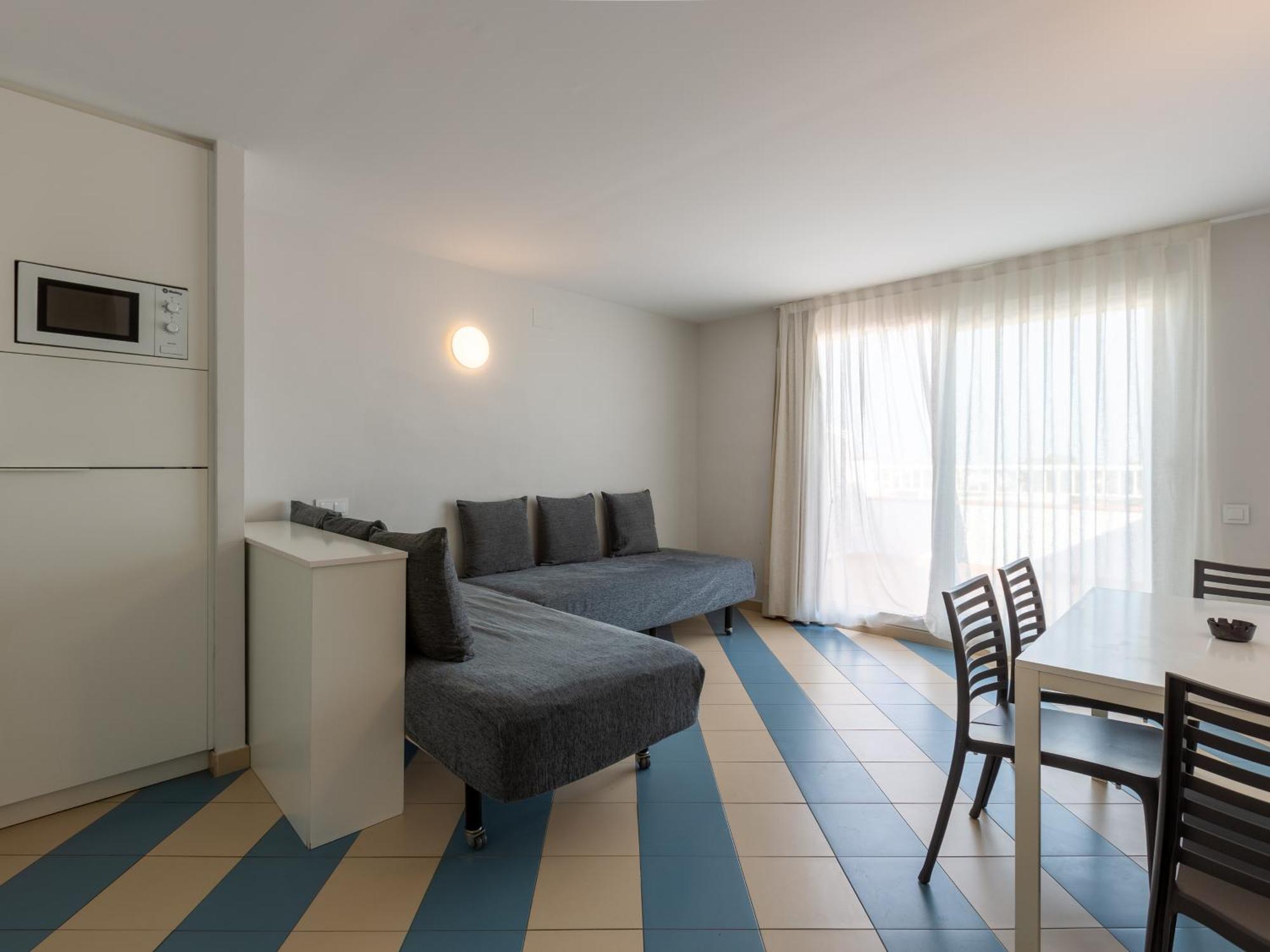 Apartamentos Sunway Amapola Sitges Exterior photo