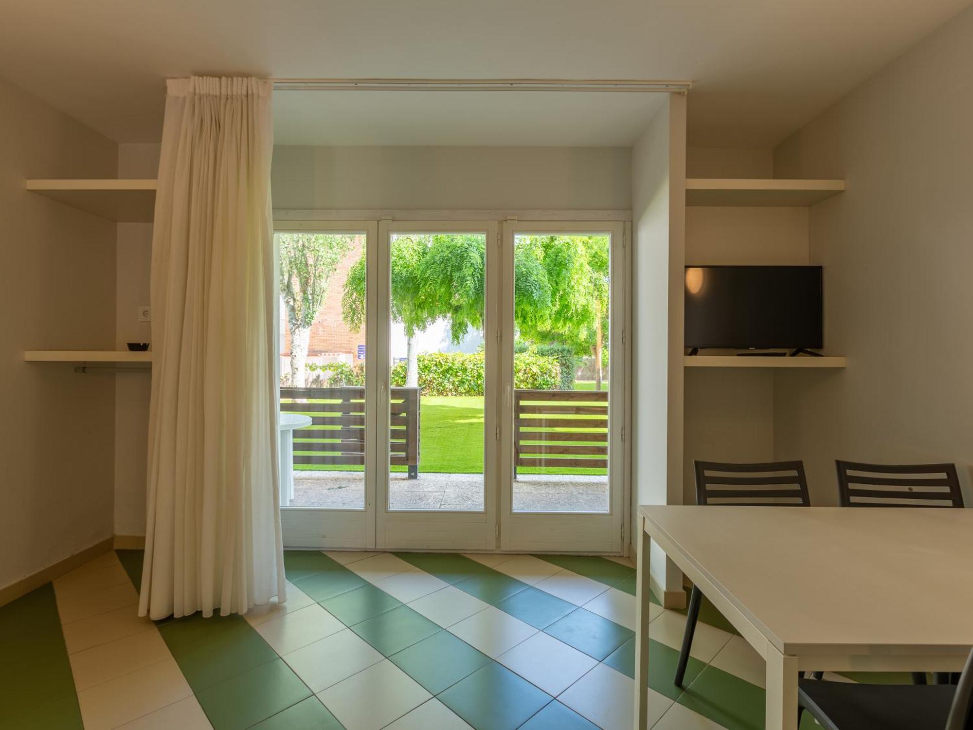 Apartamentos Sunway Amapola Sitges Exterior photo